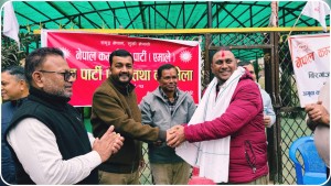 वडाध्यक्ष र पूर्व वडाध्यक्षसहित सयौँ नेता–कार्यकर्ता जसपा परित्याग गर्दै एमाले प्रवेश