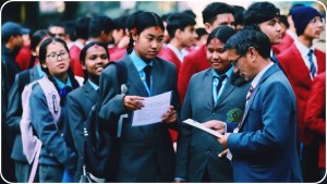 आज देखी माध्यमिक शिक्षा परीक्षा (एसईई) सुरु