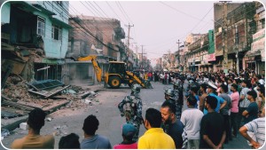 वीरगन्जमा सडक विस्तार अभियान: गण्डकदेखि मितेरी पुलसम्म संरचना हटाउन सुरु